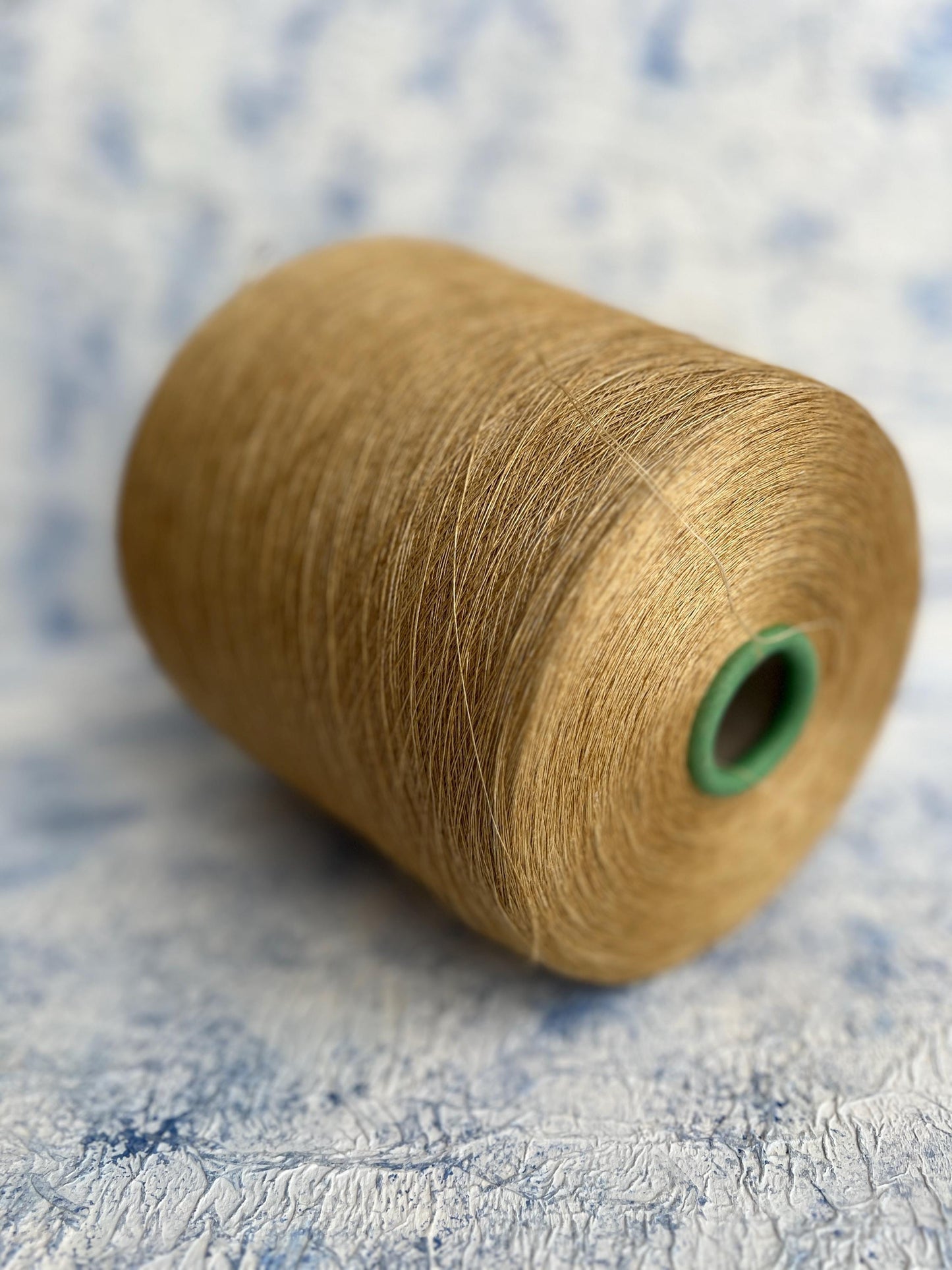Linen Yarn 100%, Yarn for knitting,Tollegno yarn, Color Sand. Per 100 gr