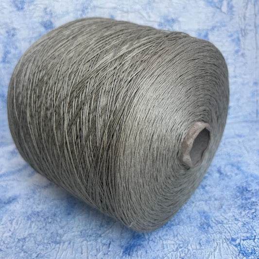 100% Linen yarn on cone. Linen Italian Yarn for Knitting. Color: Salvia. Per 100 gr
