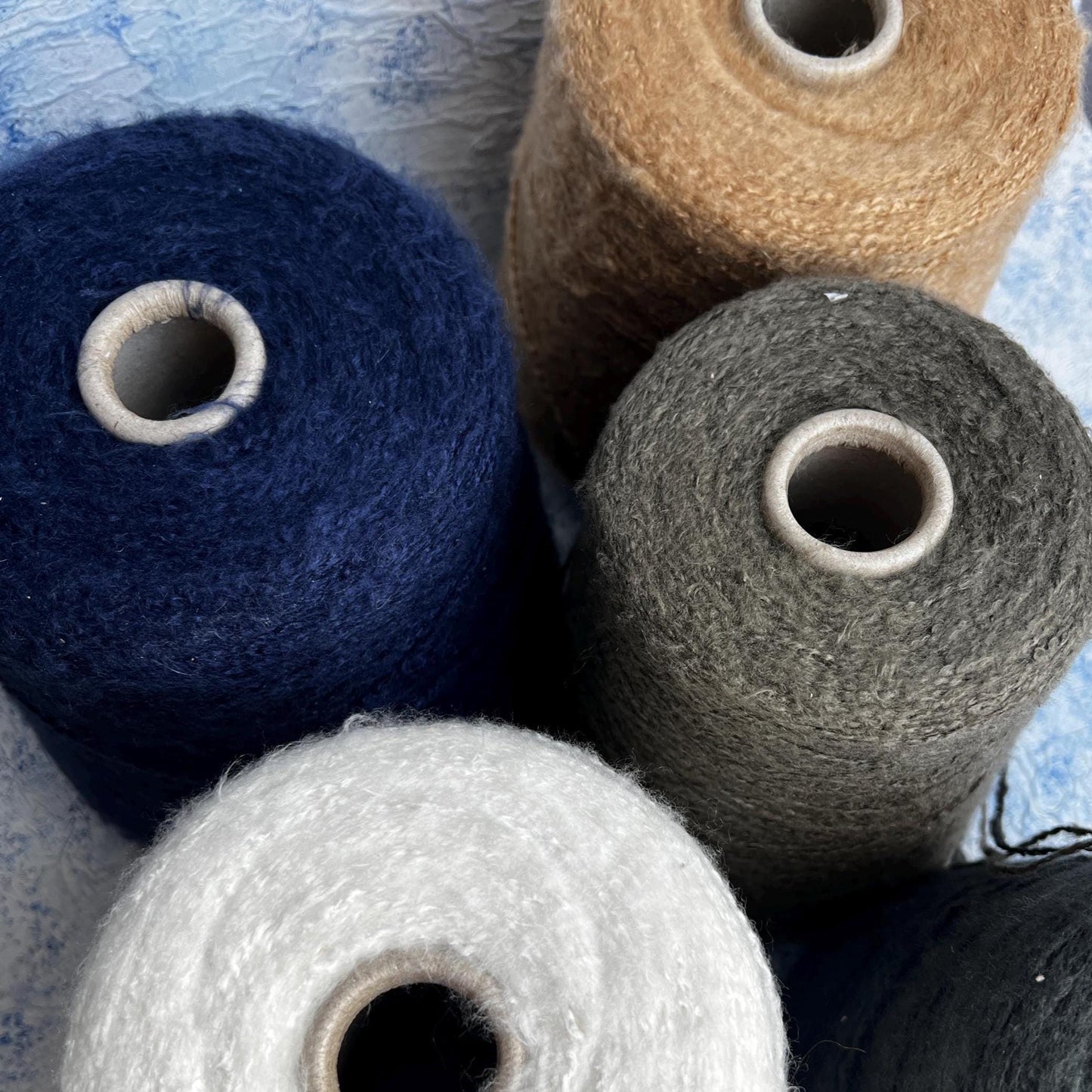 Silk Yarn 100%. Yarn on cone for knitting, Vimar. Color Militare. Per 100 gr