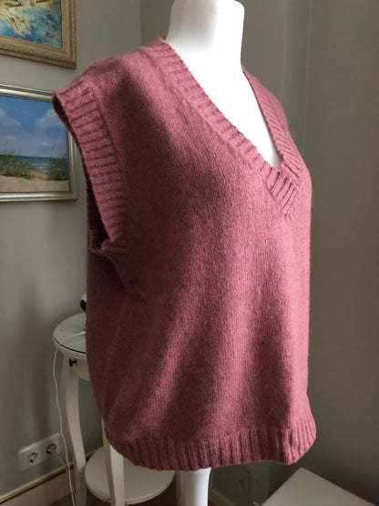 100% merino wool, Sweater vest from wool