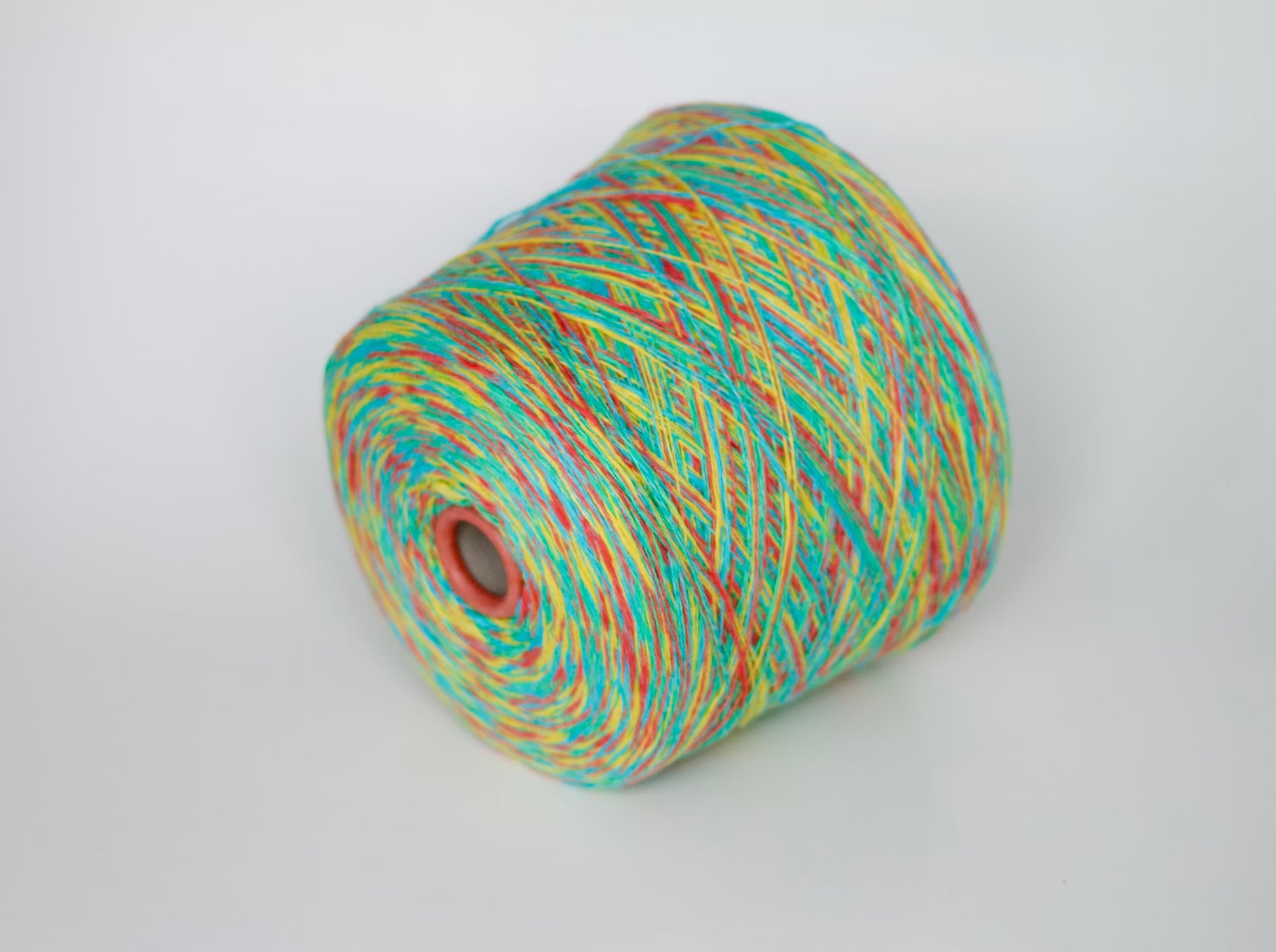 Reference: FILCOM COTTENE LINO yarn. Fiber Composition: 40% Cotton yarn, 60% Linen Yarn. Yarn Color: STAMPATO multicolor. Versatile Creativity: Whether you're an enthusiast of hand knitting or machine crafting. You can buy this beautiful yarn at our yarn store in Canada.