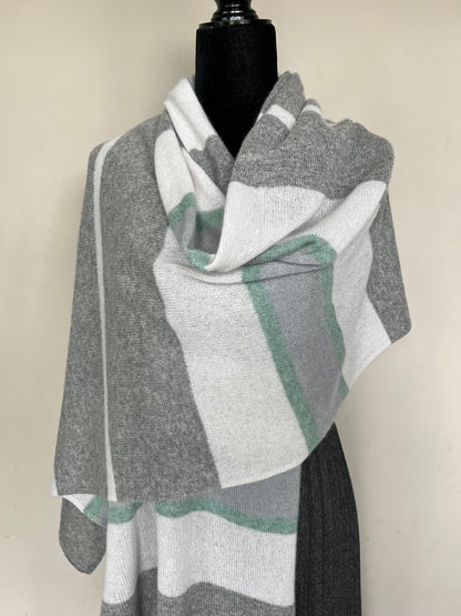 Subtle Greige Tranquility: Long Cashmere Scarf in Light Grey-Green, Cozy Comfort with a Hint of Nature