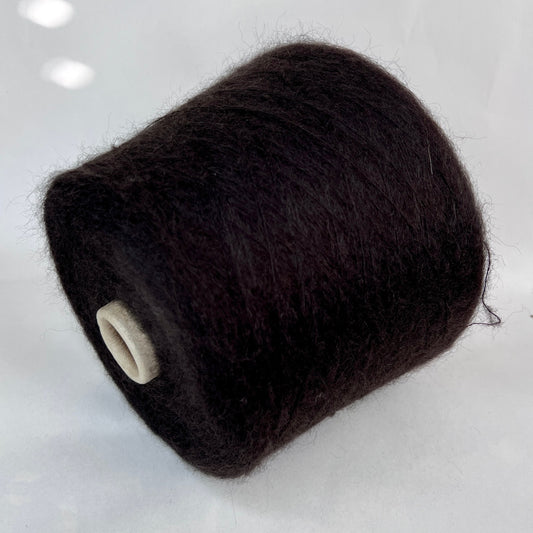 Super Kid Mohair Yarn 70%, PA Yarn 30%, Yarn on Cone. Brown (Moro Un), per 100 gr