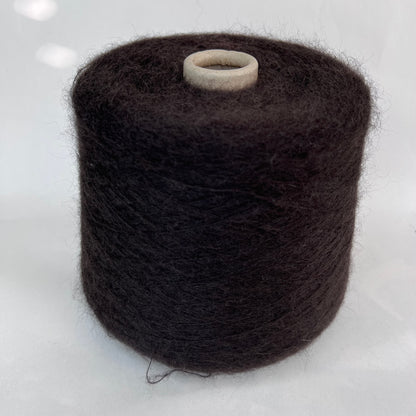 Super Kid Mohair Yarn 70%, PA Yarn 30%, Yarn on Cone. Brown (Moro Un), per 100 gr