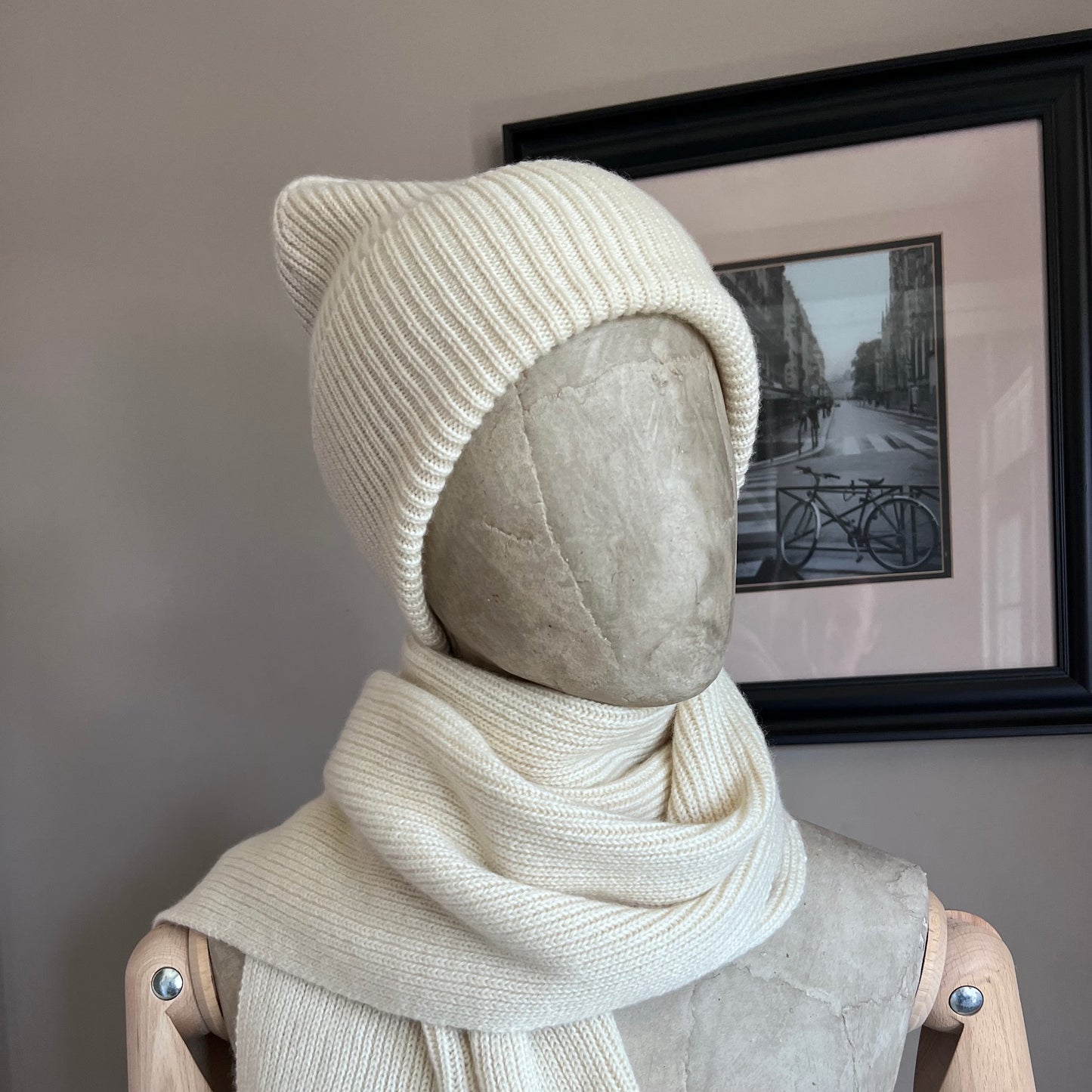 White - 100% Pure Cashmere Wrap and Hat Set - Cozy and Elegant Winter Accessories