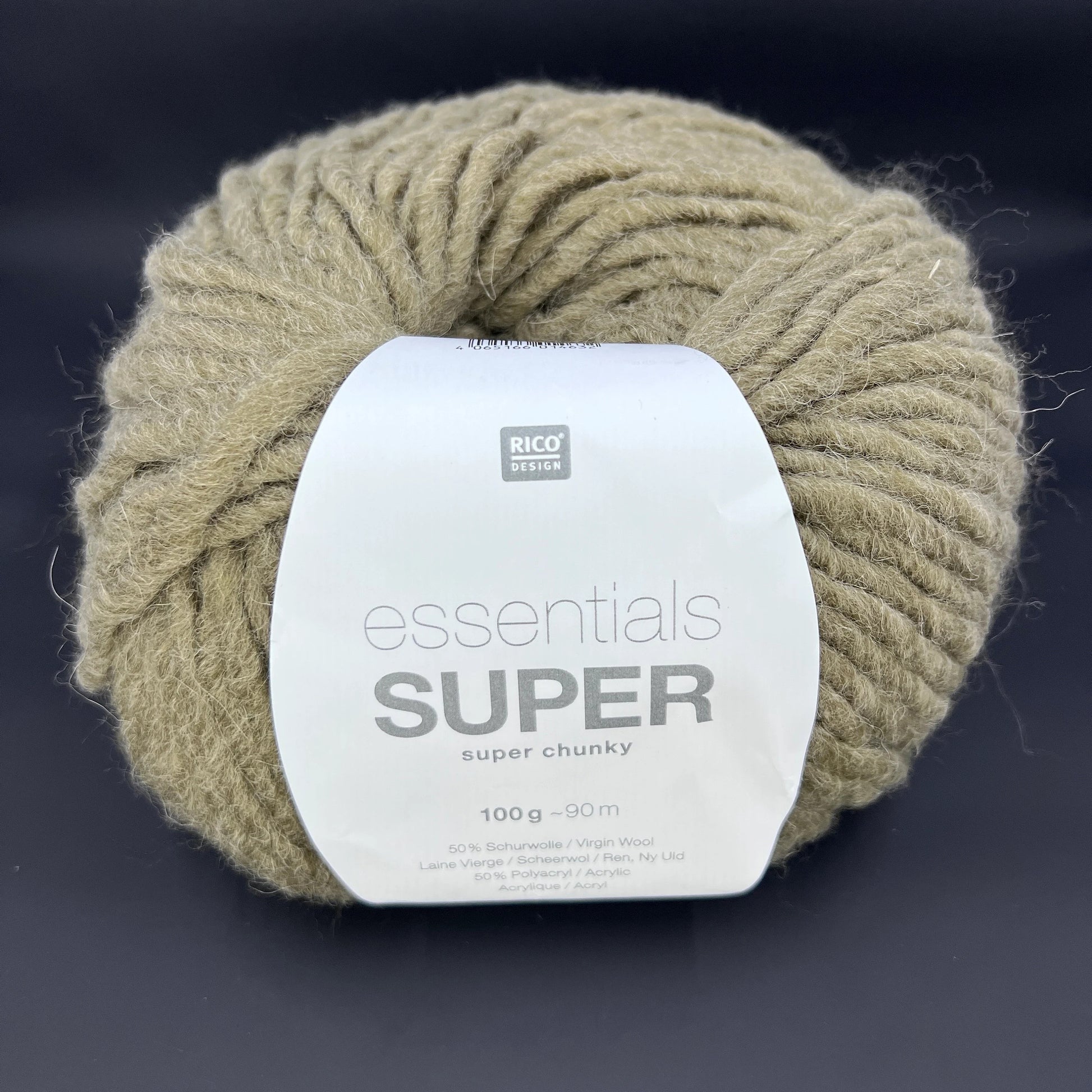 Virgin merino wool blend yarn, Acrilico yarn, Essentials SUPER This yarn is perfect for knitting projects. You can buy this yarn in our yarn store in Canada