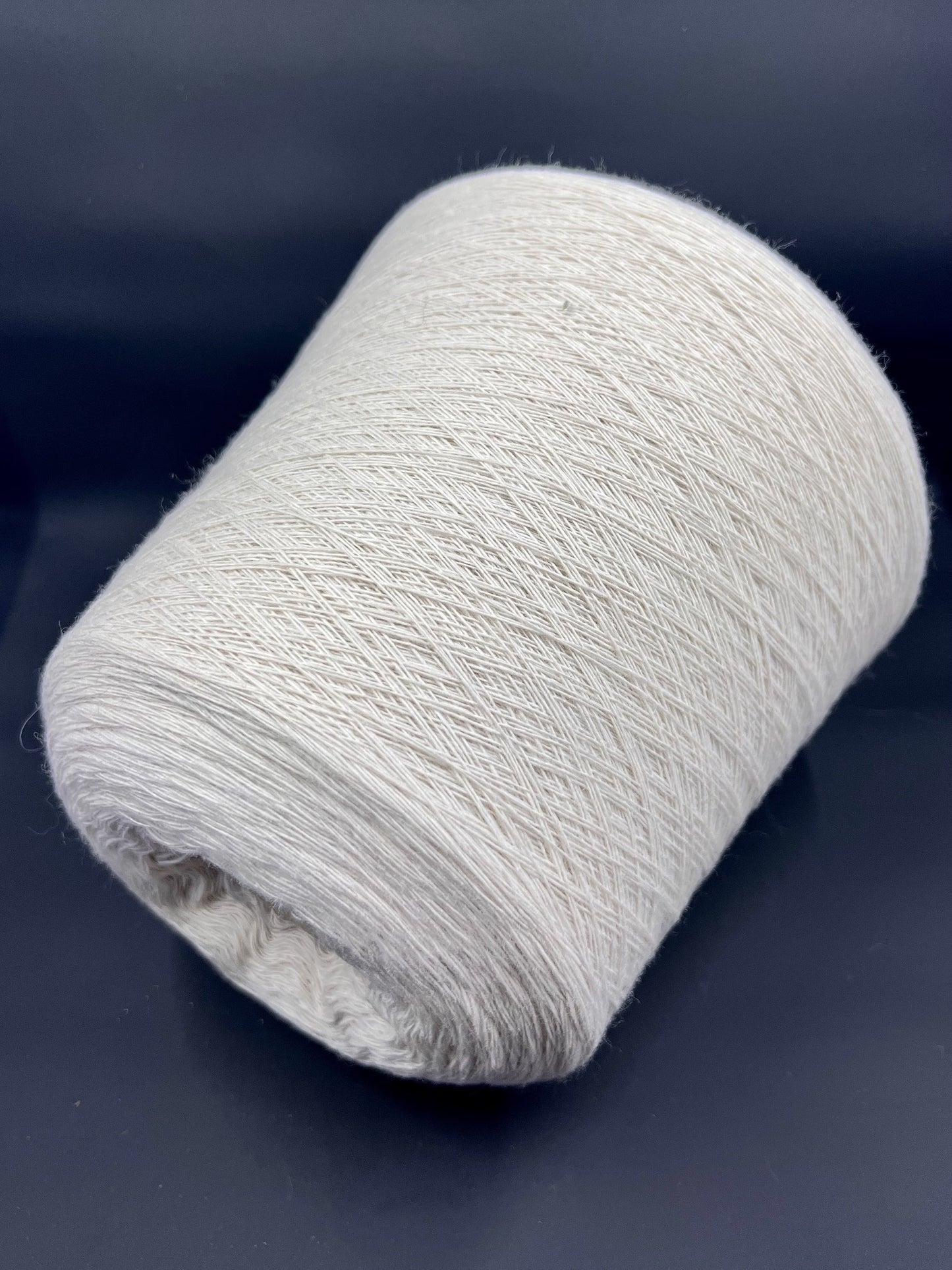 100% Merino wool yarn. Lanacardate SpA art Canberra. Yarn colour: Meringa. This is a very soft pure merino yarn. This super soft merino wool yarn is available at our yarn store in Canada.