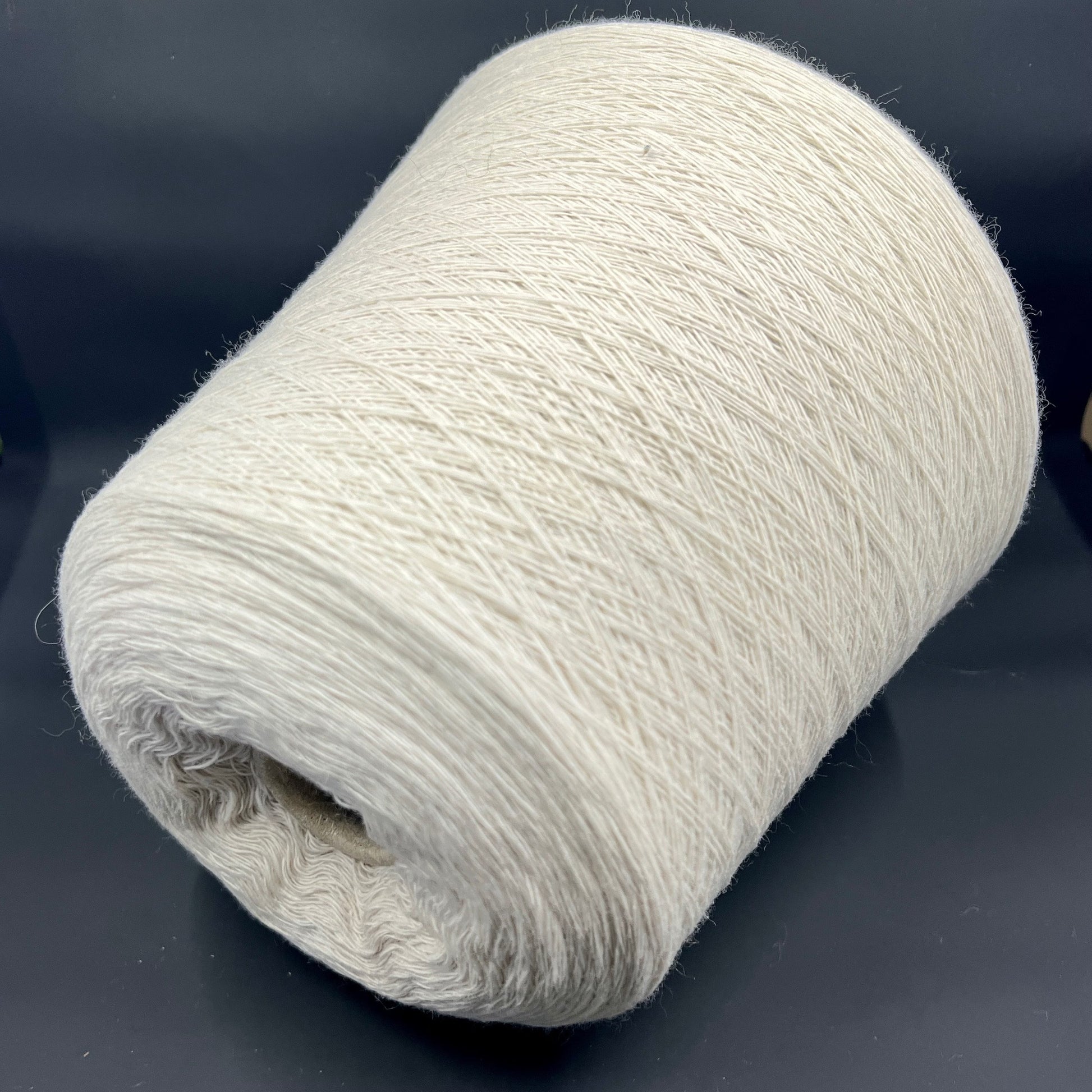 100% Merino wool yarn. Lanacardate SpA art Canberra. Yarn colour: Meringa. This is a very soft pure merino yarn. This super soft merino wool yarn is available at our yarn store in Canada.