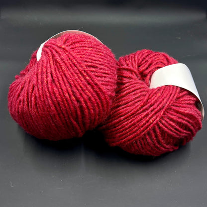 Very soft cotton alpaca yarn. Fiber: Cotton yarn 48%, Merino Wool Yarn 33%, Baby Alpaca 19%. This is a luxurious, very soft yarn with a wonderful composition. Can be used for hand knitting and crochet. You can purchase this yarn from us at the yarn store in Canada