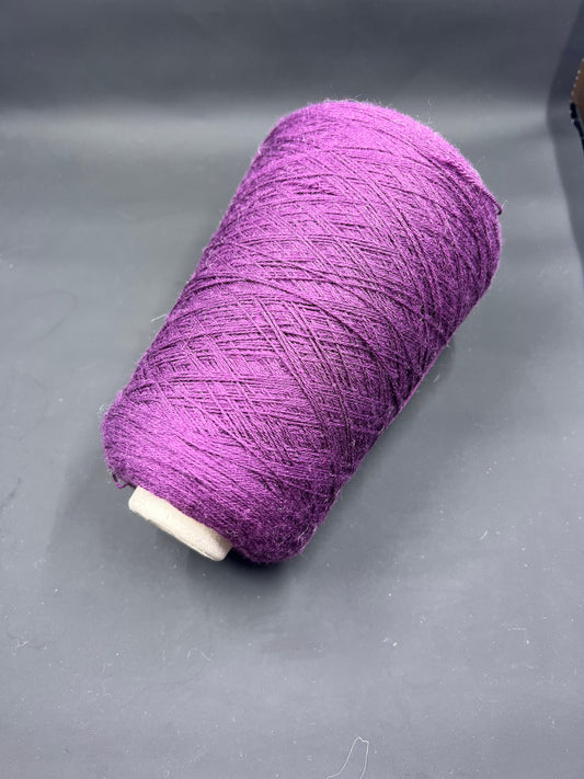 Purple Merino wool yarn 100% Missoni 3/24, per. 100 gr