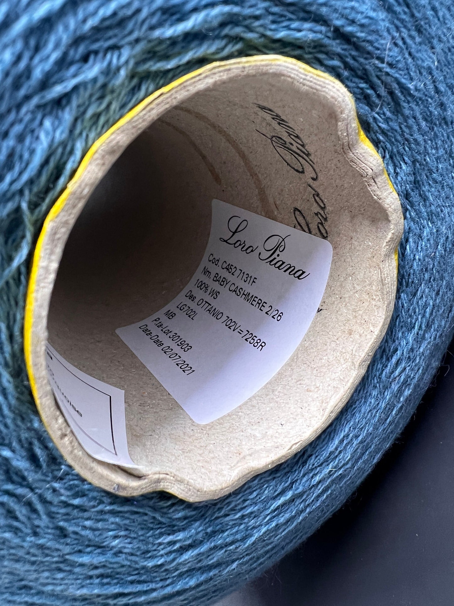 Baby Cashmere 100%, Loro Piana Baby Cashmere Yarn-C452 7131F, Color Medium Turquoise