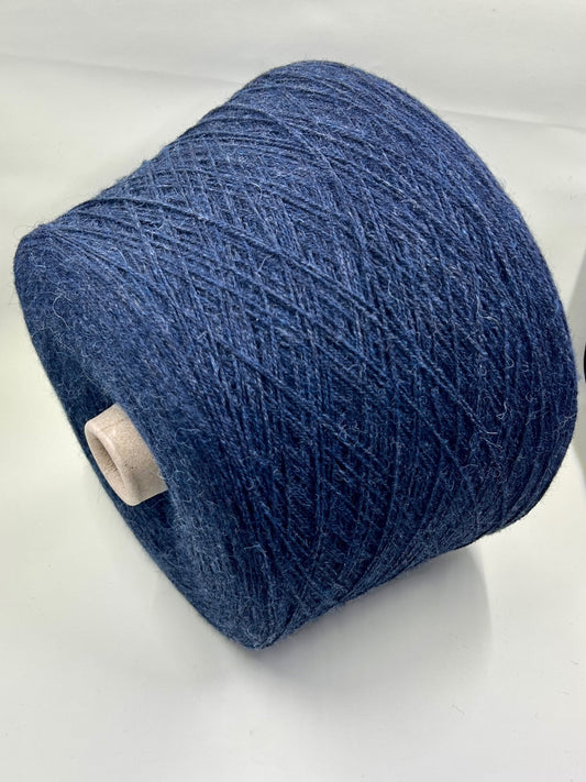 Alpaca blend yarn Color: Abisso Mel. PROFILLO TULUM - Alpaca yarn 85%, Merino wool yarn 15%. PROFILLO SNC. Fiber: 85% Alpaca yarn 15% Merino wool yarn. You can buy this beautiful yarn in our yarn store in Canada