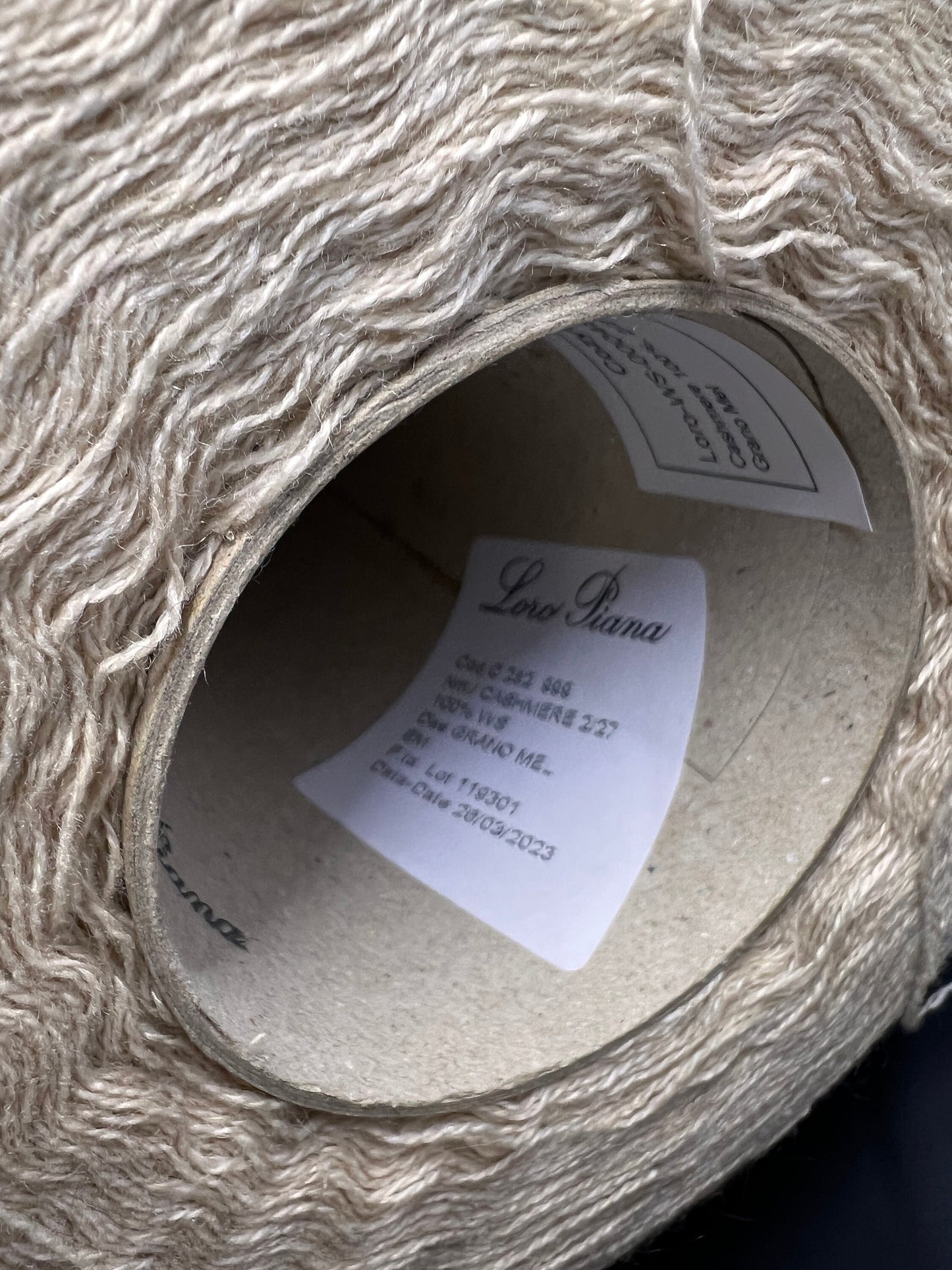 Cashmere Yarn, Loro Piana Cashmere Yarn - C282 999, Grano Mel