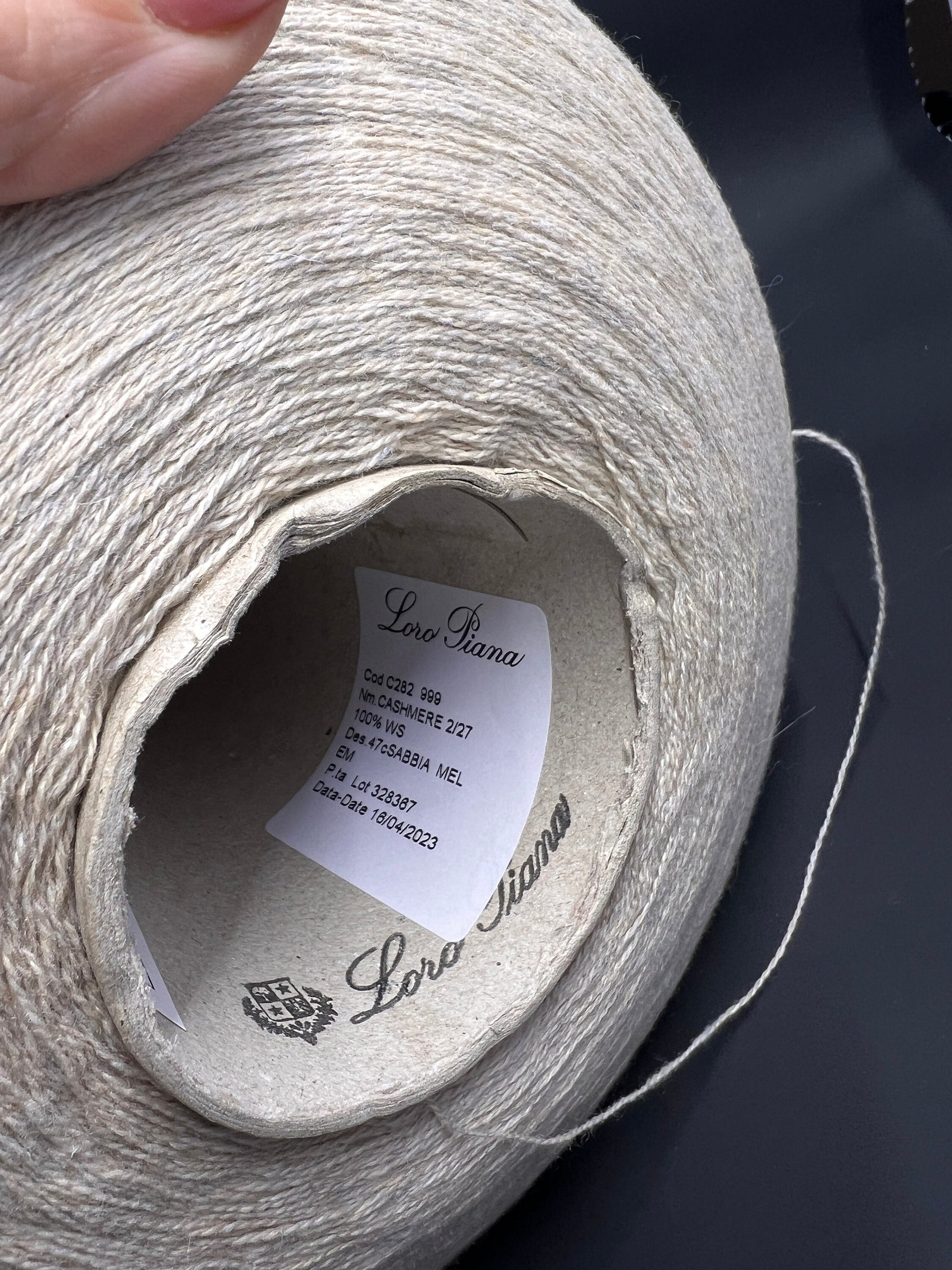 Cashmere Yarn Loro Piana. Cashmere Yarn for Hand & Machine Knitting.  Fiber: 100% Cashmere Yarn. Yarn Colour: Sabbia Mel  Reference: Loro Piana, Nm 2/27  This is a very soft pure cashmere yarn.