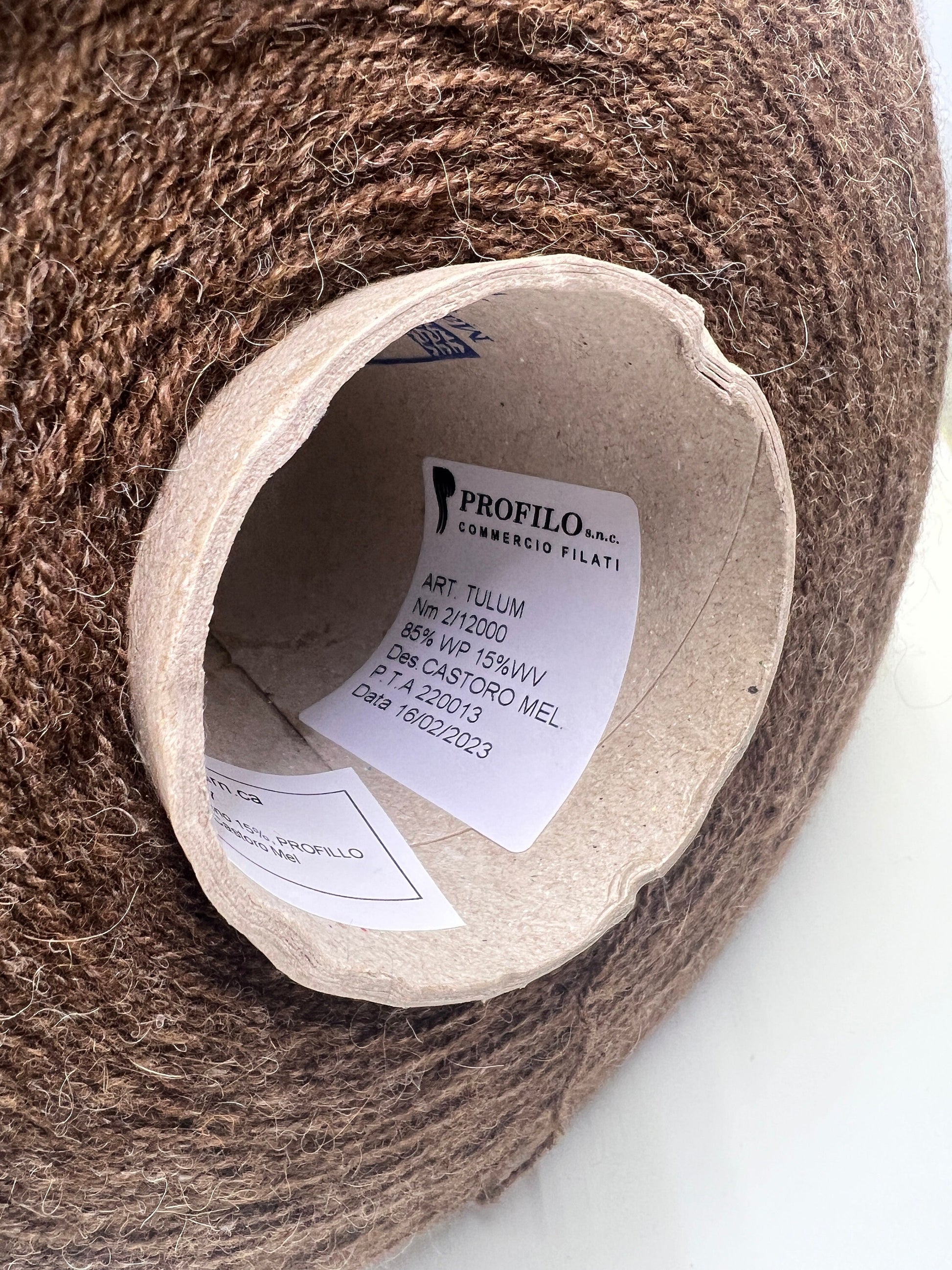 Fibre: 85% Alpaca Yarn, 15% merino wool yarn, Yarn on Cone. Reference: Profillo Nm 2/12000 TULUM. Weight: your choice Footage: 600m per 100g/ 656 yard per 3.35oz. Country: Italy. Color: Castore Mel. Can be used for knitting (both machine and hand). All purchased yarn from 100g is unwound on one cone. If you buy less than 100 grams and want cone yarn, please contact me.We do not wind the yarn in several layers, but at your request we unwind it into several cones.