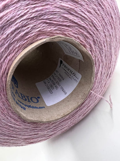 Merino Yarn 55%,Viscosa Yarn 30%, Cashmere Yarn 15%, Profilo PAPAIA. Per 100 gr