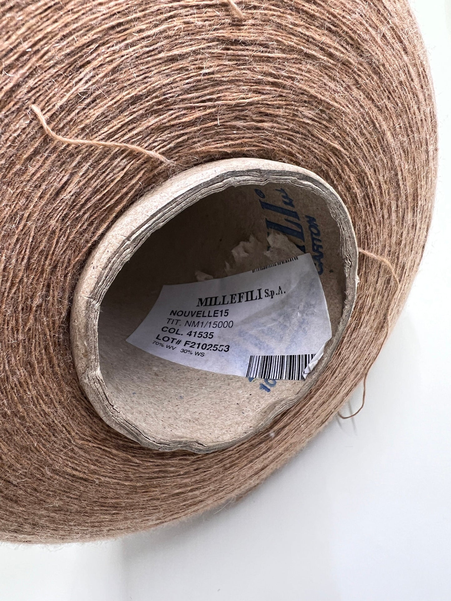 Merino Yarn 70%, Casmere Yarn 30%, Nm 1/15000, MilleFili Nouvelle, color-Brown. Per 100 gr