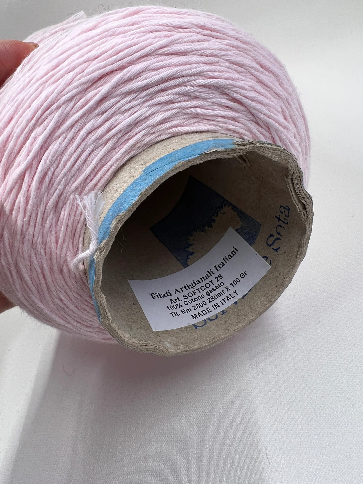 Soft Cotton Yarn 100%, Cotton Yarn on Cone, Cotton Yarn for knitting. Rosa. Per 100 gr