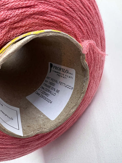 Royal - Cashmere Yarn 70%, Silk Yarn 30%, PROFILLO SNC, Color Corallo. per 100 gr