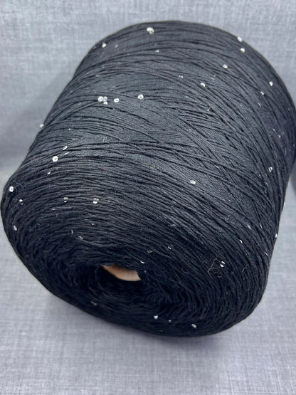 67% Cotton yarn, 29% Silk yarn, 4% Pl yarn, Loro Piana yarn, Nero. per 100 gr