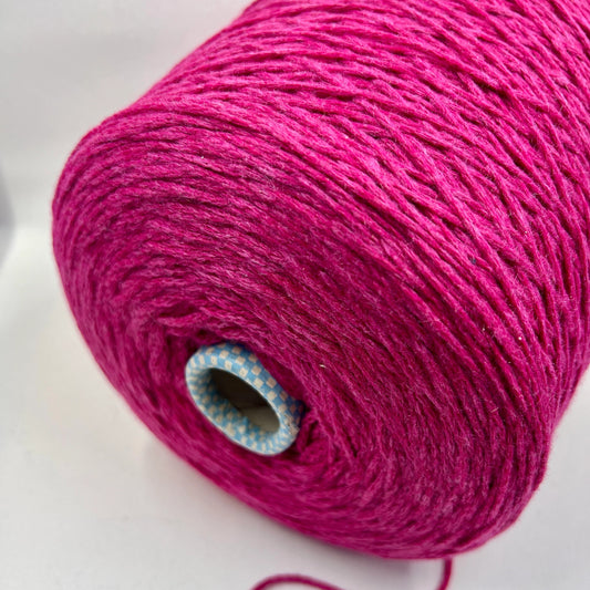 PIUMA Cashmere Yarn 100%, Yarn on Cone. Cariaggi Yarn - PCKC329, Color Raspberry, per 100 gr