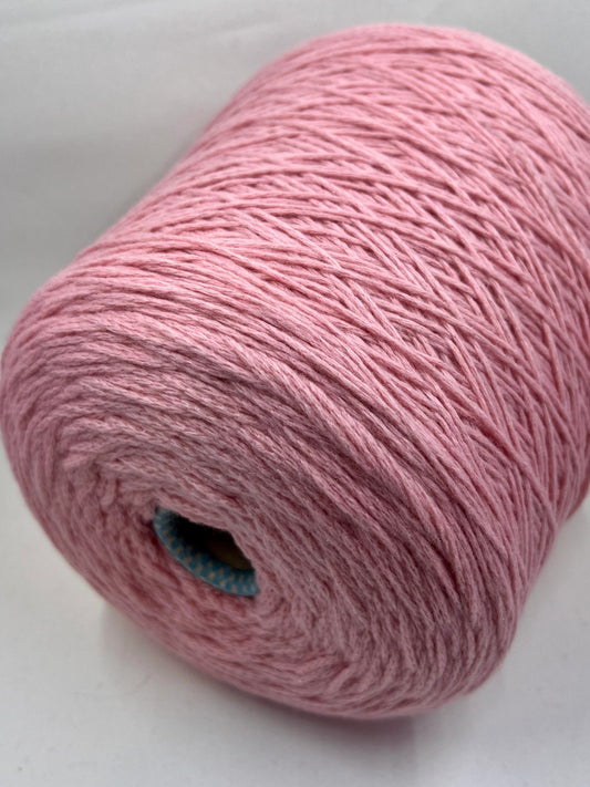 PIUMA Cashmere Yarn 100%, Cariaggi Yarn, Yarn on Cone. Color Light pink. Per 100 gr