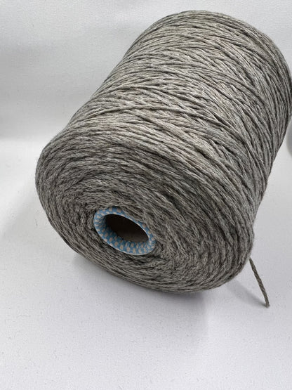 PIUMA Cashmere Yarn 100%, Yarn on Cone. Cariaggi Yarn,Yarn for knitting, Color Olive Gray. Per 100 gr