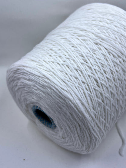 PIUMA Cashmere Yarn 100%, Yarn on Cone. Cariaggi Yarn - PCKC329, Color White. Per 100 gr