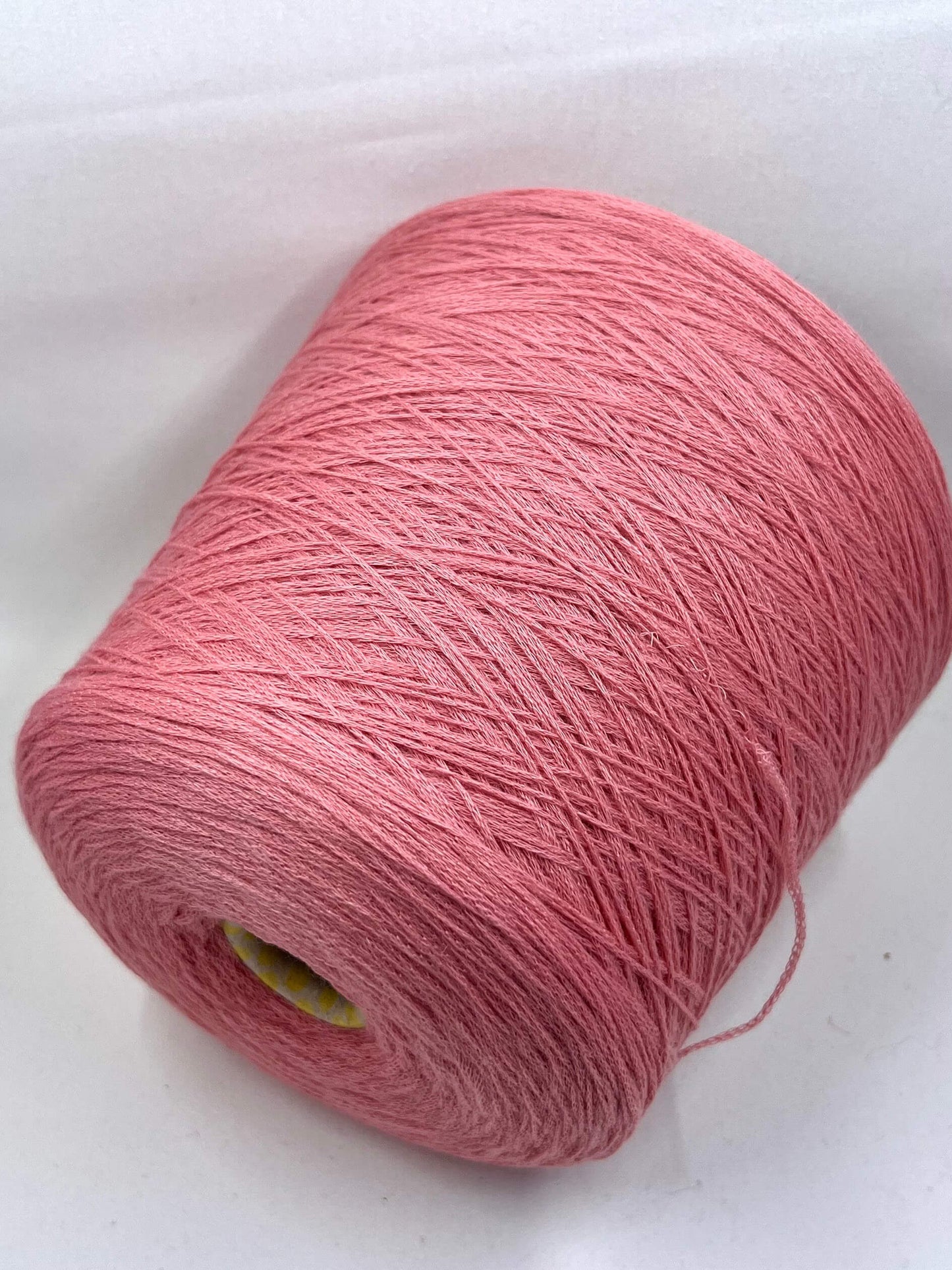 Royal - Cashmere Yarn 70%, Silk Yarn 30%, PROFILLO SNC, Color Corallo. per 100 gr