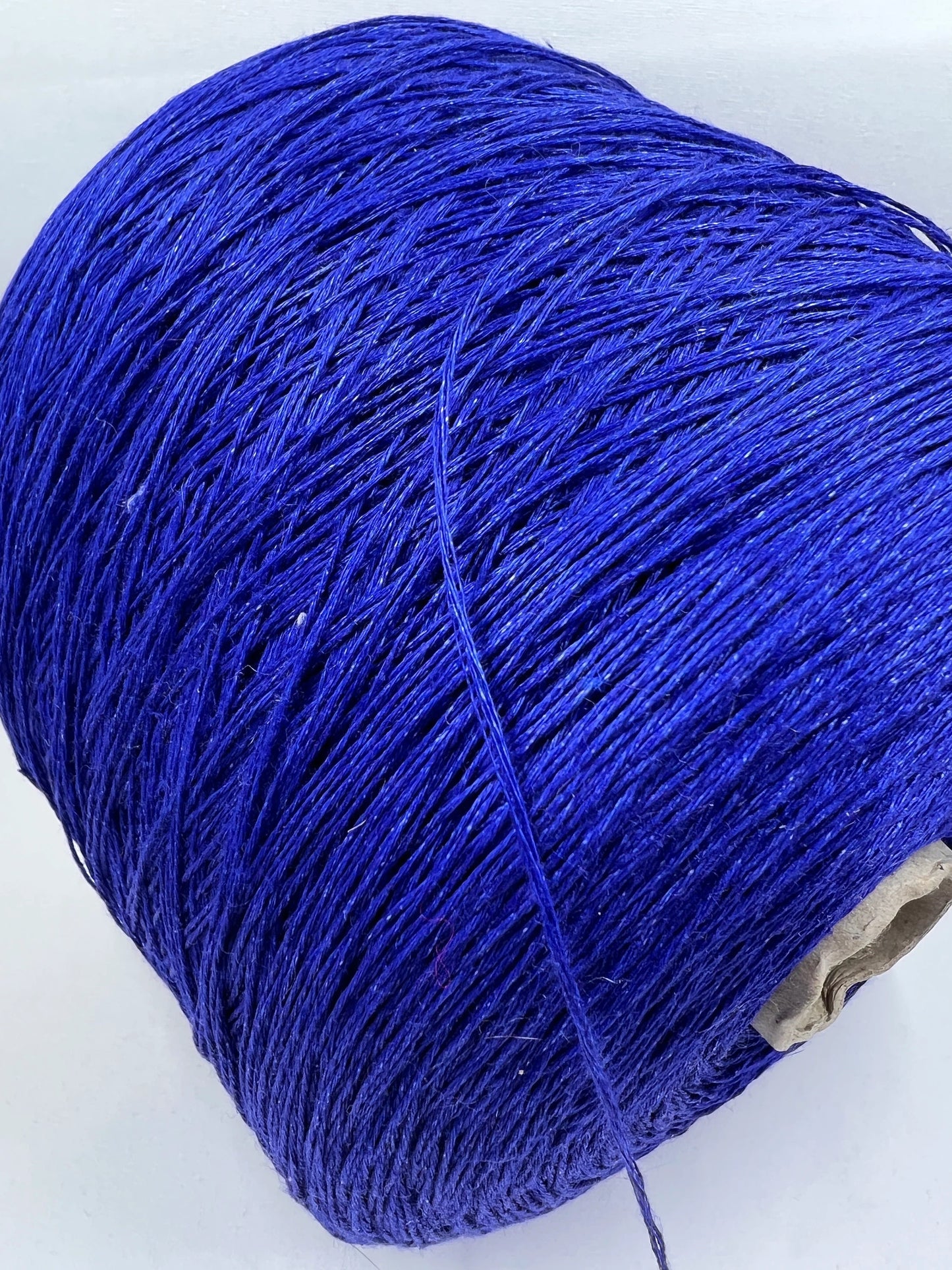 Lino Yarn 100%, Yarn on Cone, Loro Piana, Linen fine yarn on cone. Color Cobalto. Per 100 gr