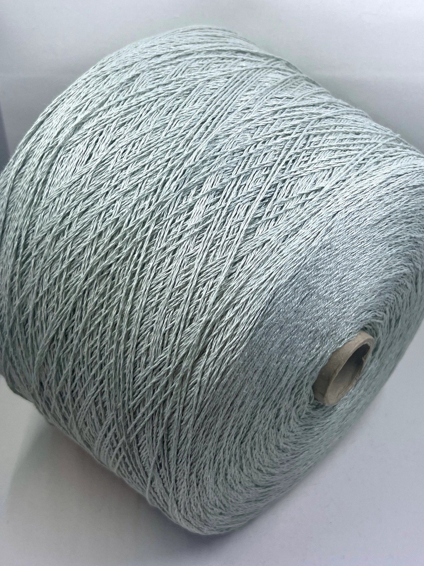 Lino Yarn 100%, Loro Piana Lino Yarn, Color Sage. Per 100 gr