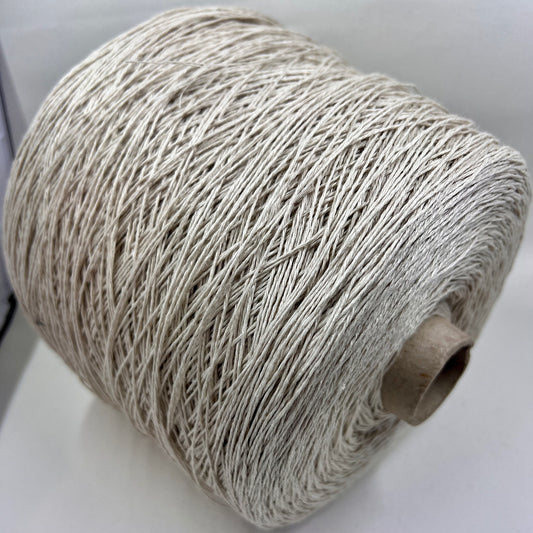 Lino Yarn 100%, Loro Piana Yarn, Color Beige. Per 100 gr