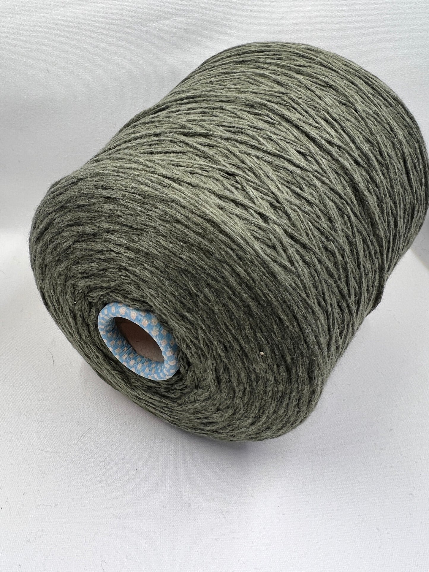 PIUMA Cashmere Yarn 100%, Yarn by Cariaggi. Yarn on Cone, Color Forest. Per 100 gr