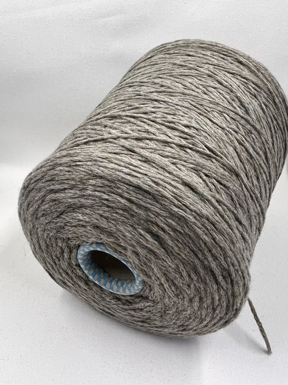 PIUMA Cashmere Yarn 100%, Yarn on Cone. Cariaggi Yarn,Yarn for knitting, Color Olive Gray. Per 100 gr