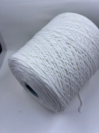 PIUMA Cashmere Yarn 100%, Yarn on Cone. Cariaggi Yarn - PCKC329, Color White. Per 100 gr