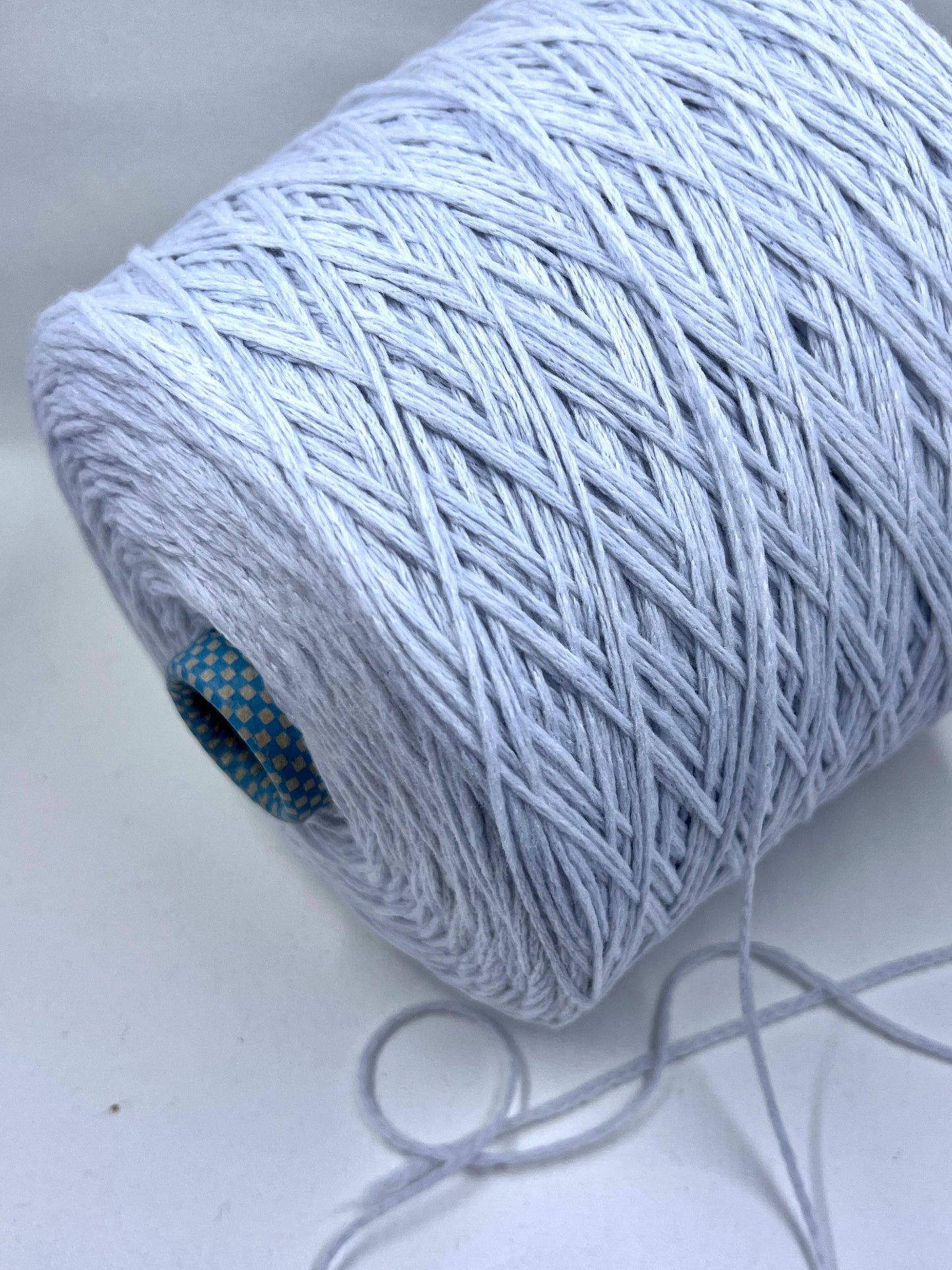 PIUMA Cashmere Yarn 100%, Yarn on Cone. Cariaggi Yarn - PCKC329, Color Platinum. Per 100 gr