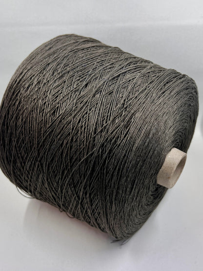 Lino Yarn 100%, Yarn on Cone, Loro Piana, Lino fine yarn on cone. Color Talpa. Per 100 gr