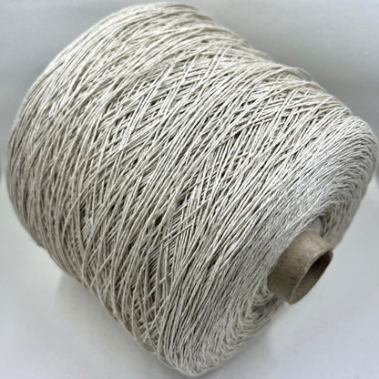 Lino Yarn 100%, Loro Piana Yarn, Color Beige. Per 100 gr