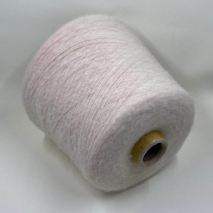 Cashmere yarn 70%, Silk Yarn 30%, Loro Piana, Color Beige. Per 100 gr