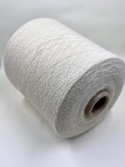 Cashmere yarn 75%, Silk yarn 25%, Yarn for knitting, Color Beige .Per 100 gr