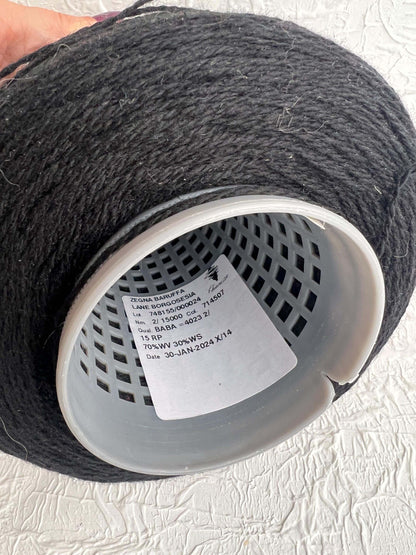 Merino yarn 70%, Cashmere yarn 30%, Yarn on cone, Yarn for knitting, Black.Per 100 gr