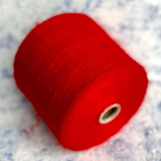 SuperKidMohair 67%, PA 30%, Merino 3%. Aurora 100 NM 10000,  Color Red. Per 100 gr