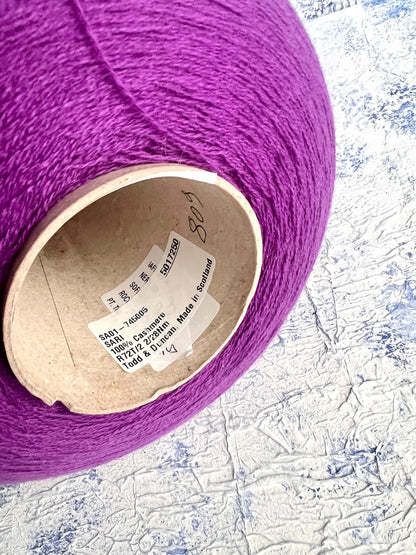 Cashmere Yarn 100%, Yarn for knitting, Todd&Duncan Yarn, Purple. Per 100 gr