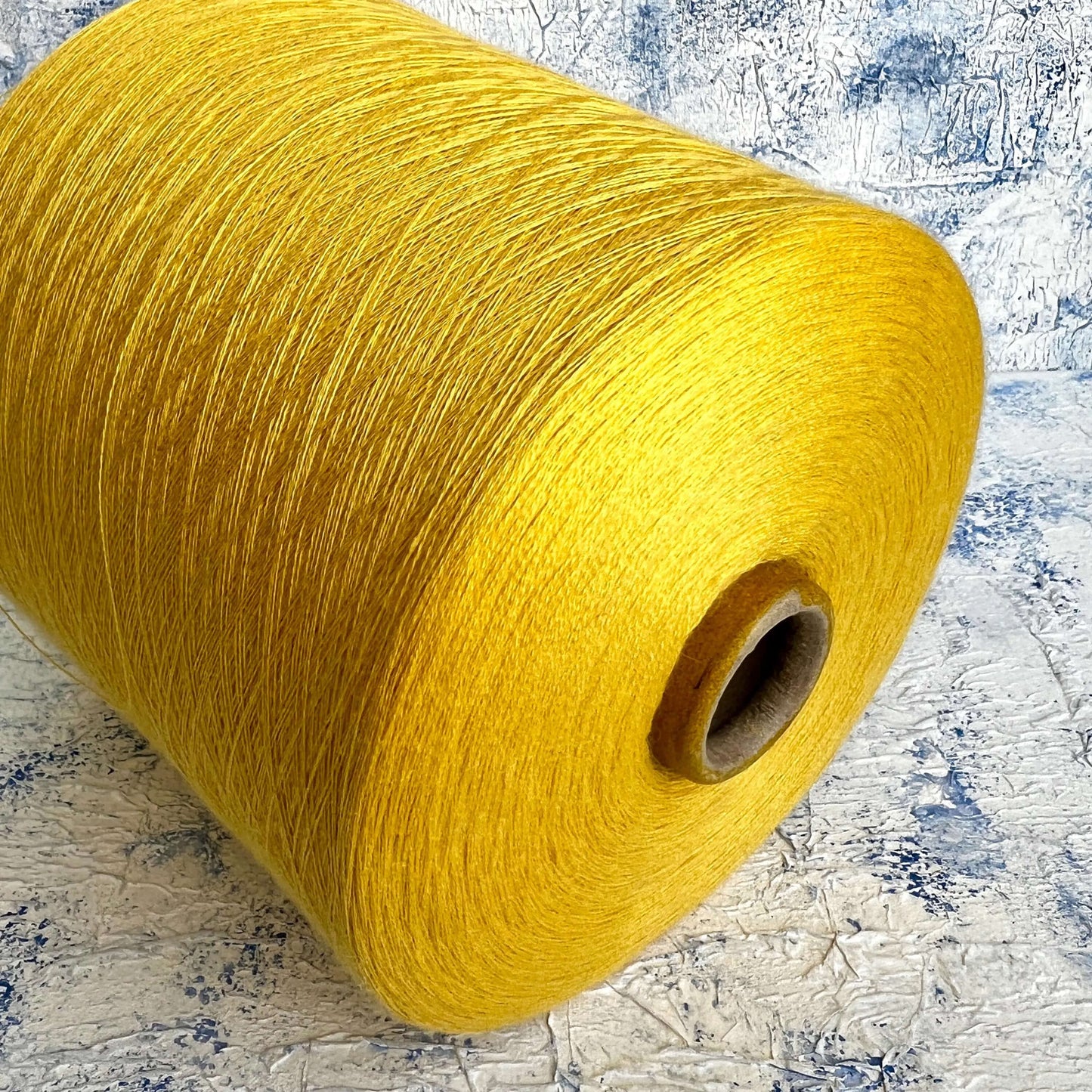 Luxurious Loro Piana yarn: 70% cashmere & 30% silk in yellow. Perfect for knitting, weaving, crochet. 100g of high-quality Italian fiber.