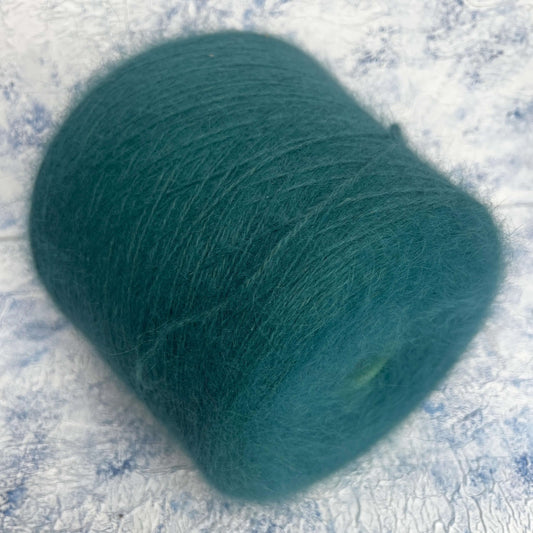 Angora yarn 80%,Poliamide Yarn 20%,Color Turquoise. Per 100 gr