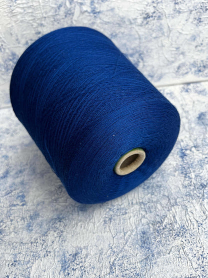 Merino yarn 70%, Silk yarn 30%, Loro Piana yarn, Blue. Per 100 gr