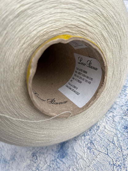 Merino yarn 70%, Silk yarn 30%, Loro Piana yarn, Ivory cream. Per 100 gr