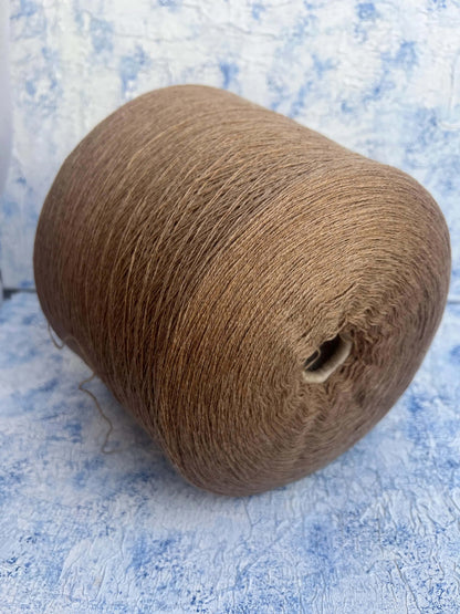 Baby Cashmere yarn 100%, Loro Piana yarn. Camel. Per 100 gr