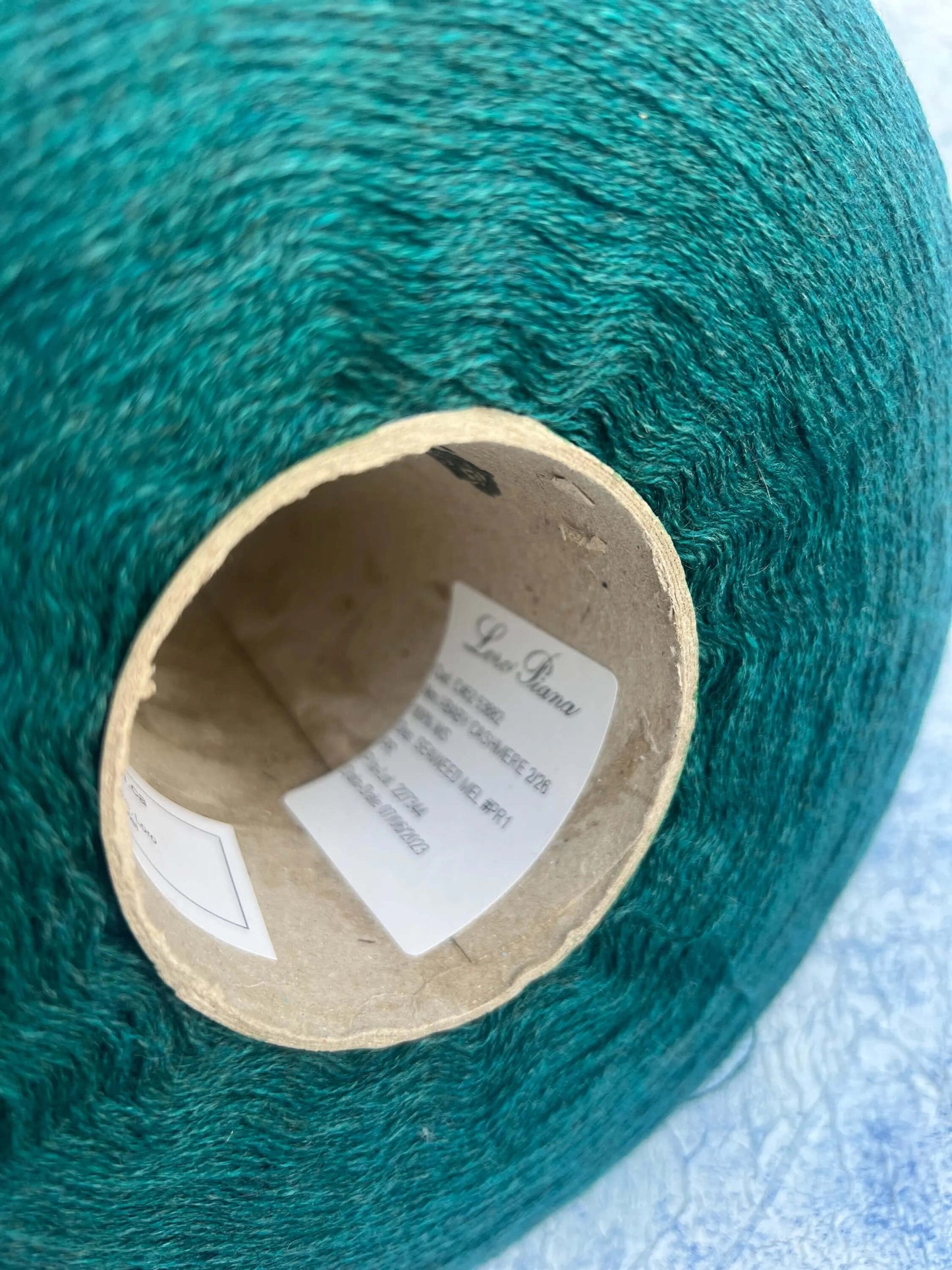 Baby Cashmere yarn 100%, Loro Piana yarn. Seaweed Mel. Per 100 gr