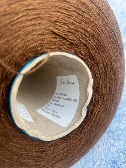 Baby Cashmere yarn 100%, Loro Piana yarn. Brown. Per 100 gr